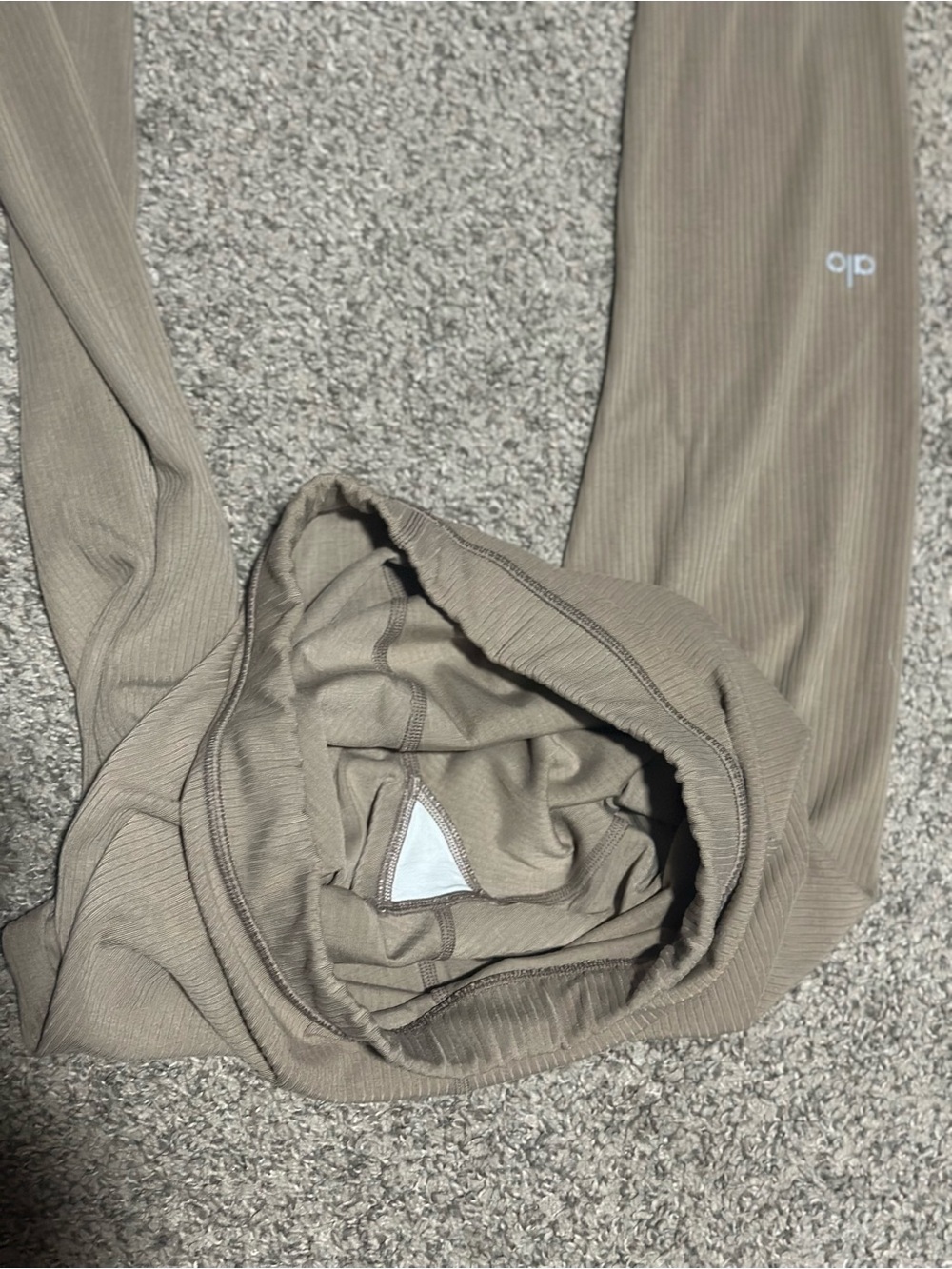 ALO Yoga Ribbed Leggings in Taupe - Picture 6 of 6